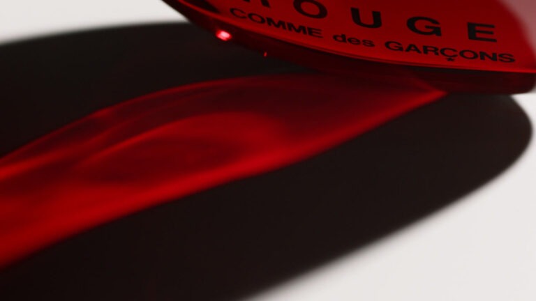 Comme des Garçons – Rouge