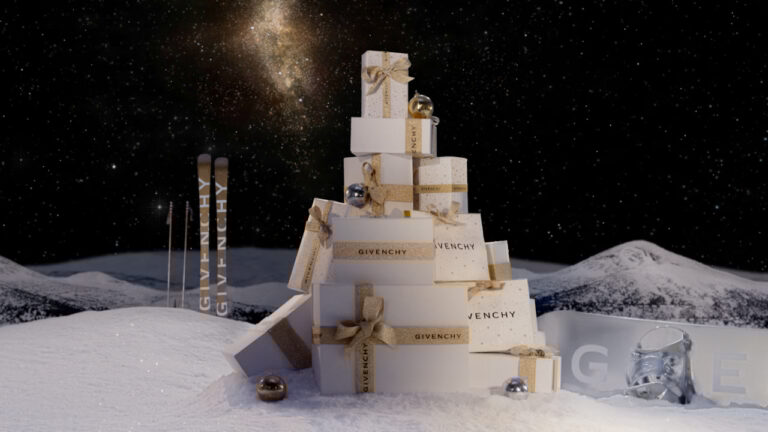 Givenchy – Holiday